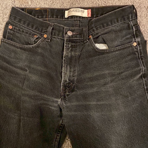 Levi’s black jeans - Picture 2 of 4